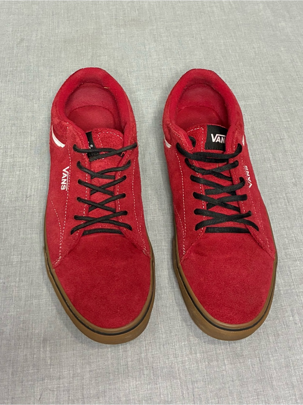 Vans Seldon Red Suede Low-Top Sneakers with Gum Sole Size 11